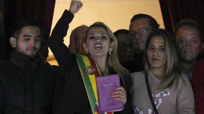 Bolivia, nominati altri 5 ministri