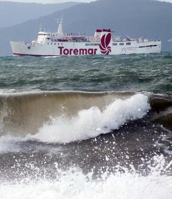 Allerta meteo gialla, ma i sindaci tengono le scuole aperte