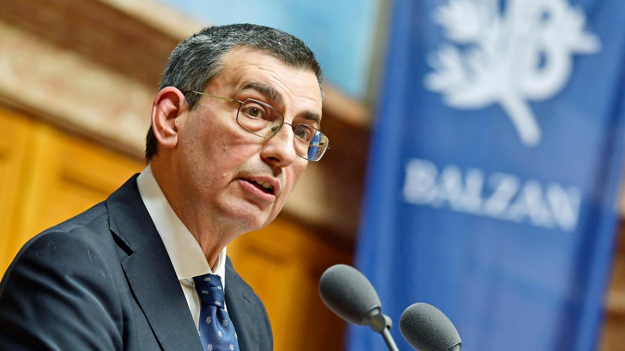 Luigi Ambrosio a Berna durante il discorso di ringraziamento per il premio Balzan 2019