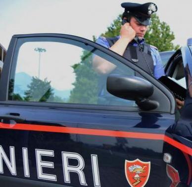 Lo licenziano e lui dà fuoco alla pasticceria 