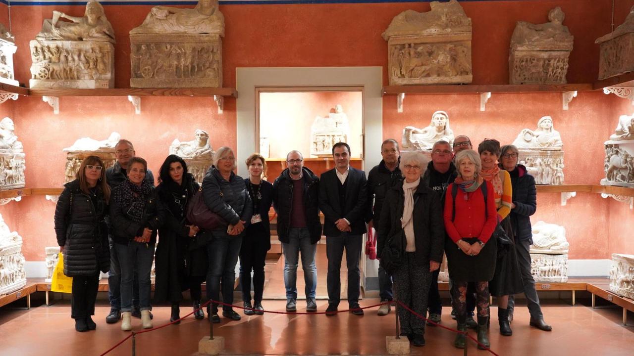 Il gruppo di lettori del Tirreno al Museo Guarnacci