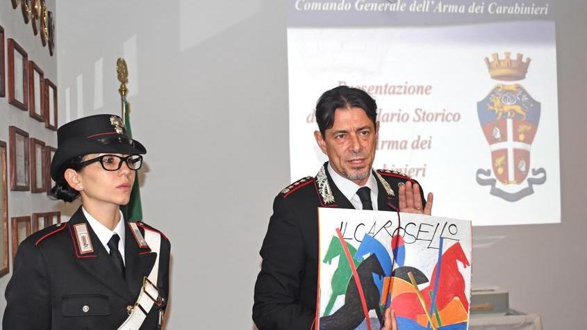 iIl colonnello Gianni Fedeli presenta il calendario 2020 dei Carabinieri (foto gori)
