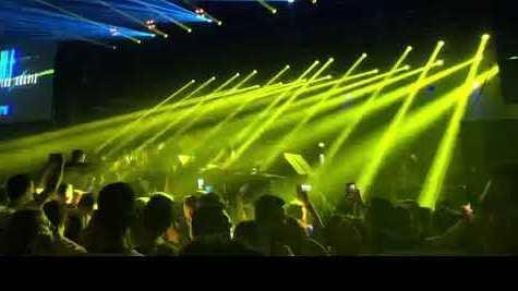 Si fingono maggiorenni per la discoteca: denunciate 