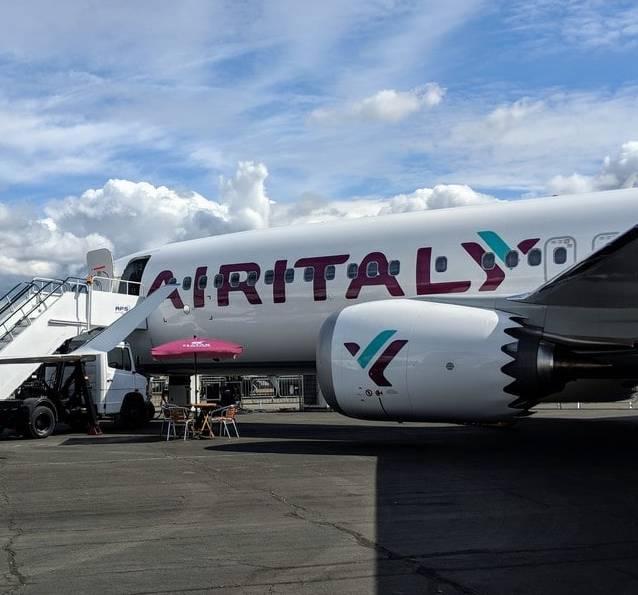 Aerei, l’opposizione attacca «La giunta è immobile» 