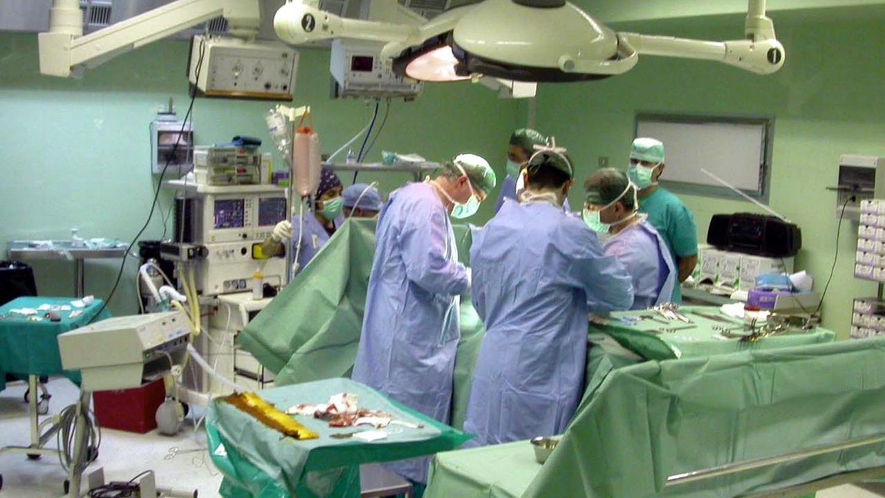Mancano i medici, trapiantati di rene senza più assistenza 