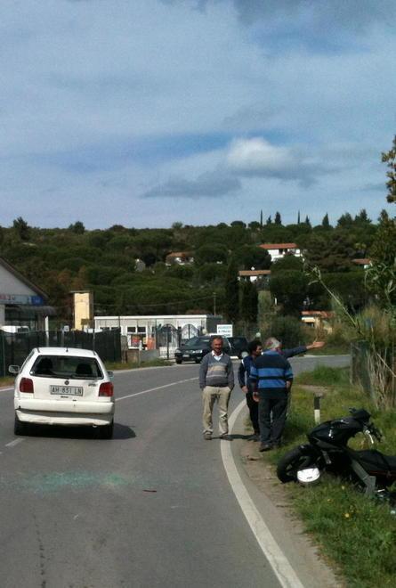 Scooter contro auto, ferito un 29enne