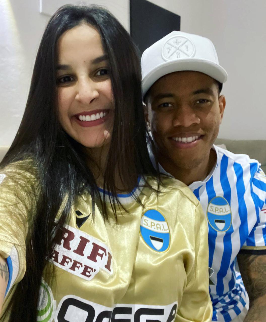 Bianca con il marito Igor, difensore della Spal