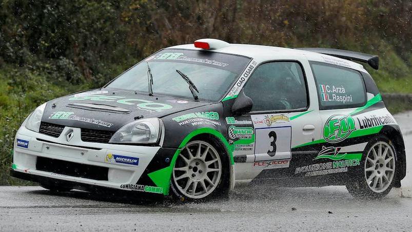 Arzà-Raspini superano Targon-Prizzon nel “derby delle Clio” a Pomarance