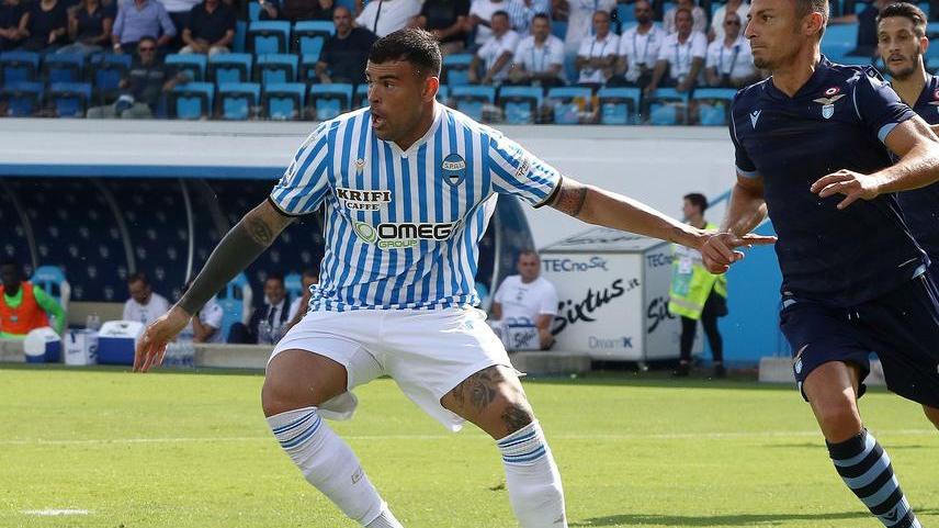 Petagna all'asta del mercato, prima la sfida a Pinamonti e ai rossoblù del Genoa
