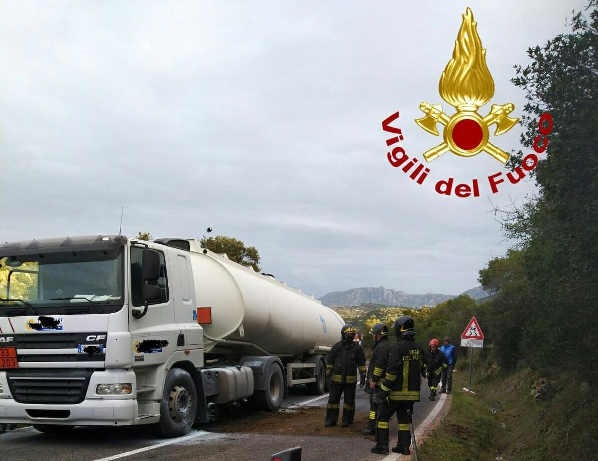 I vigili del fuoco hanno appena spento il principio d'incendio