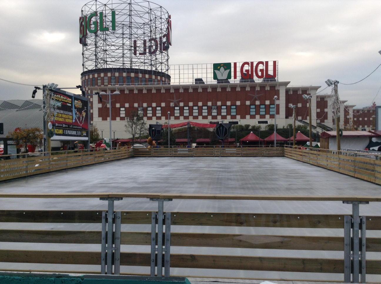 Commessi per il negozio Liu Jo da uomo ai Gigli