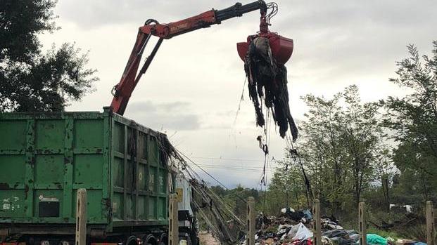Discarica abusiva a Tavolaia, denunciati i responsabili