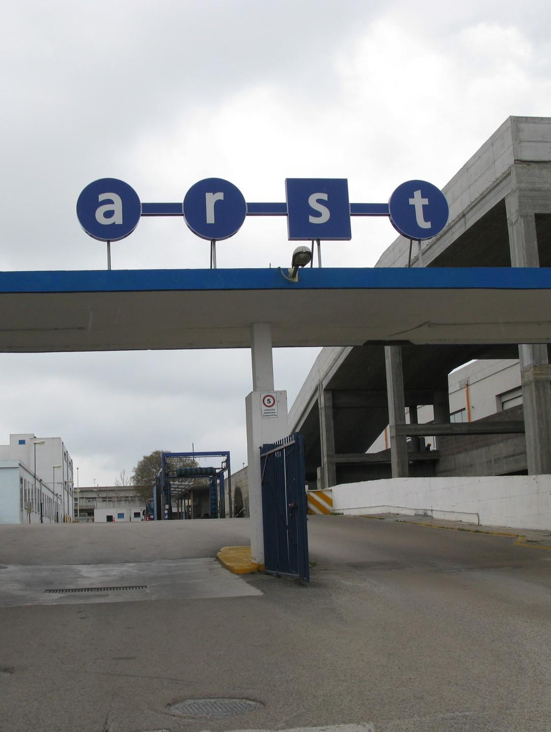 I sindacati: «L’Arst assuma subito i 60 idonei» 