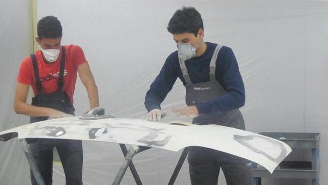 Chi trova subito lavoro? Meccanici e carrozzieri