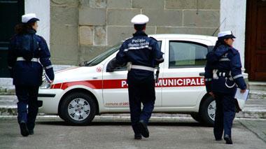 Una succursale dei vigili nelle scuole medie Chini