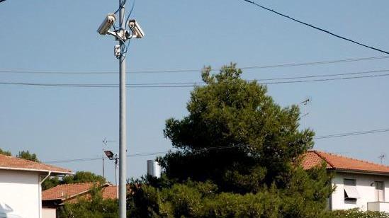 Un piano con 38 telecamere per proteggere le zone più a rischio