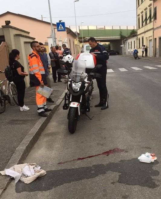 I rilievi della polizia municipale dopo l'incidente in via di Salviano