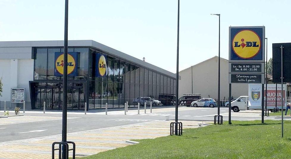 Il nuovo Lidl pronto per l'estate 2020: piano per assumere da 20 a 25 addetti 