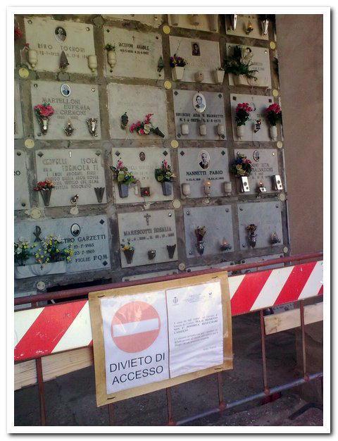 Lavori fermi da mesi al cimitero di Lari, trecento tombe isolate 