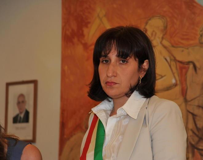 Decisione choc, si dimette il sindaco di Rio Marina Paola Mancuso 