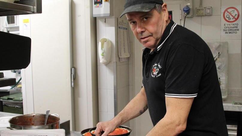 Tre Canti e riconoscenza: «Io e i miei figli ringraziamo la pizza: un lavoro per me e il futuro per loro»