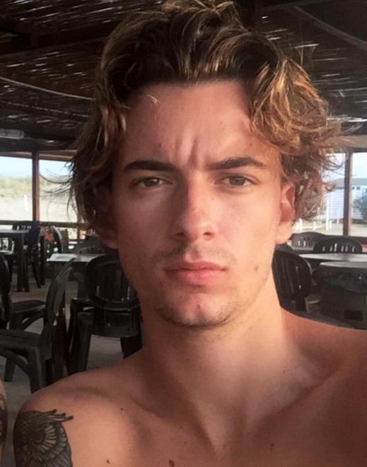 Donazione al Meyer in ricordo di Andrea deceduto a 23 anni