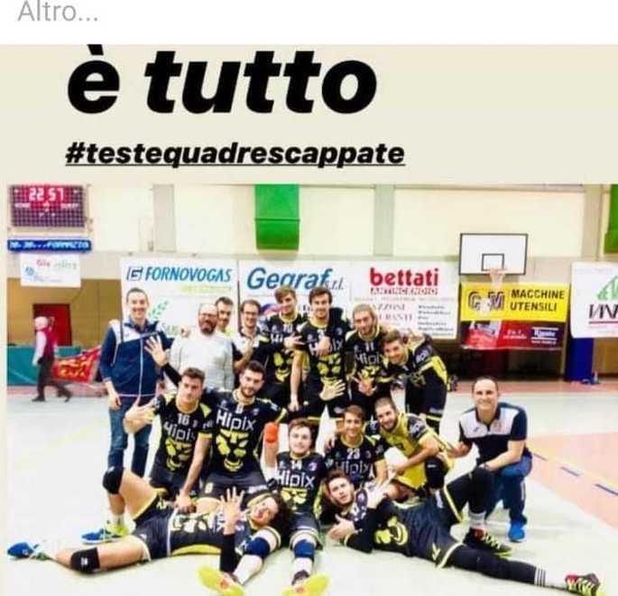Sconfitti e derisi sui social dagli avversari i Vigili del Fuoco replicano con De Andrè