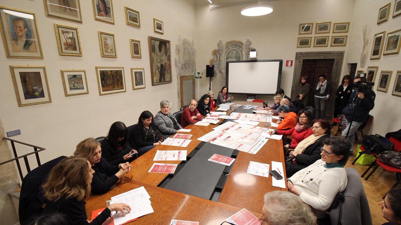 La presentazione in Comune delle iniziative per la Giornata contro la violenza sulle donne