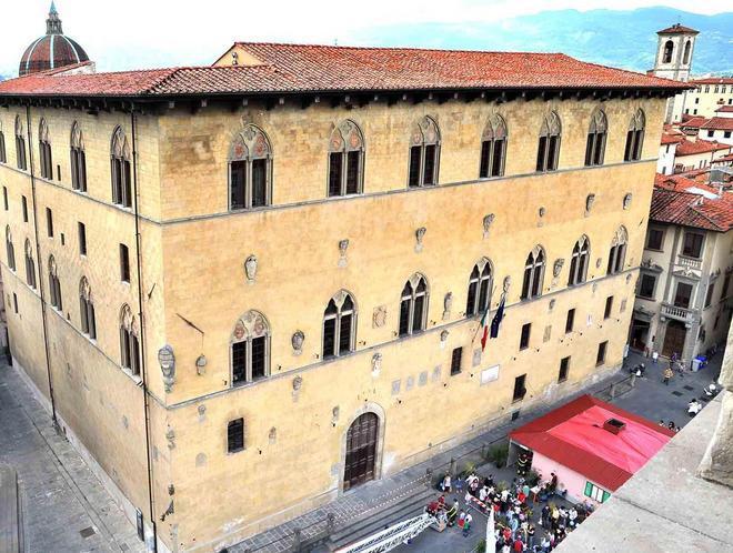Sei ex dipendenti sotto processo 