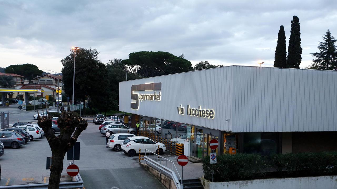 L'Esselunga di via Lucchese