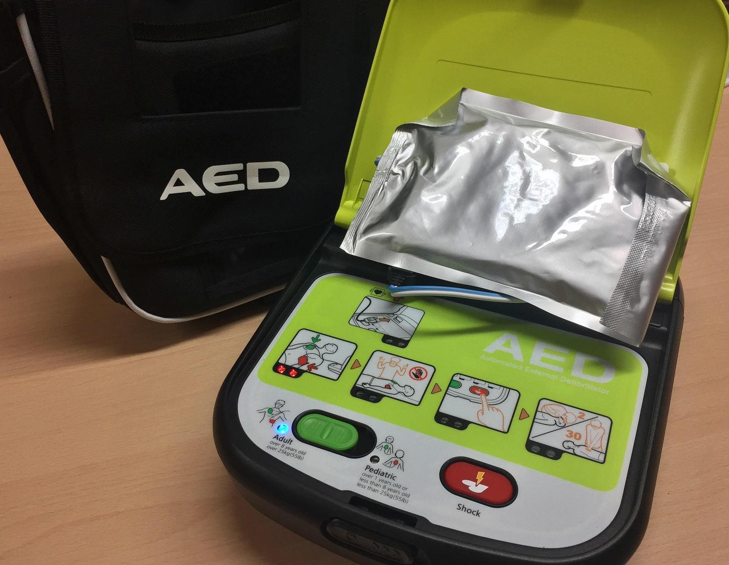 Salute e sicurezza, in arrivo due defibrillatori per il paese