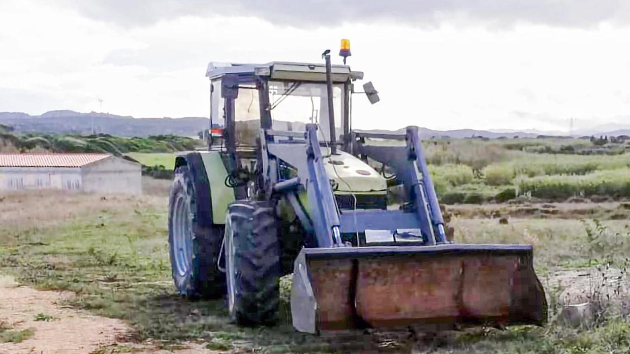 Gli rubano il trattore dalla tenuta: «È di grande valore affettivo»
