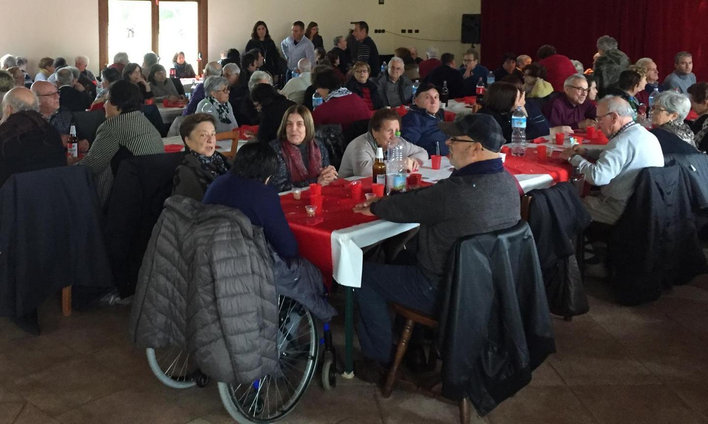 Sant'Antonio, il grande pranzo di Natale per dire no alla solitudine 