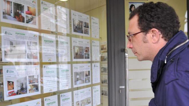 Affitti, il mercato tira solo sul versante orientale