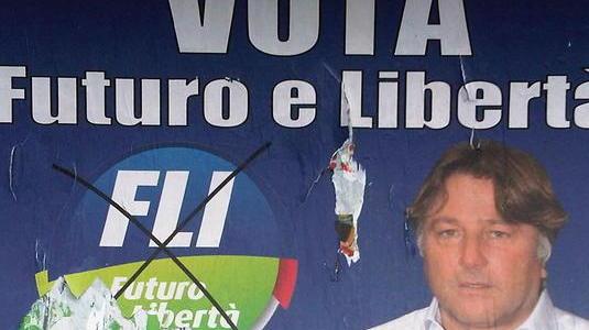 «Un nuovo vandalismo contro Fli»