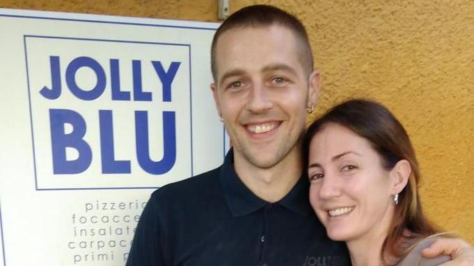 Dieci anni della Jolly Blu, la pizzeria per tutte le tasche