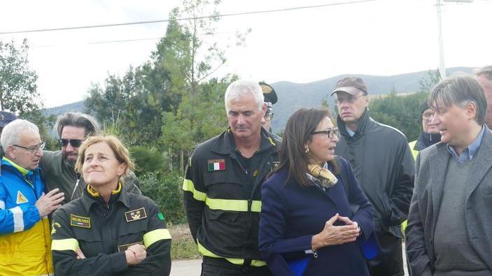 La prefetta ed Enrico Rossi nei luoghi colpiti dal maltempo