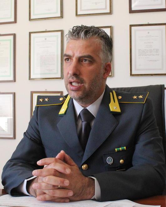 Ventuno dipendenti irregolari in una ditta di stoccaggio auto