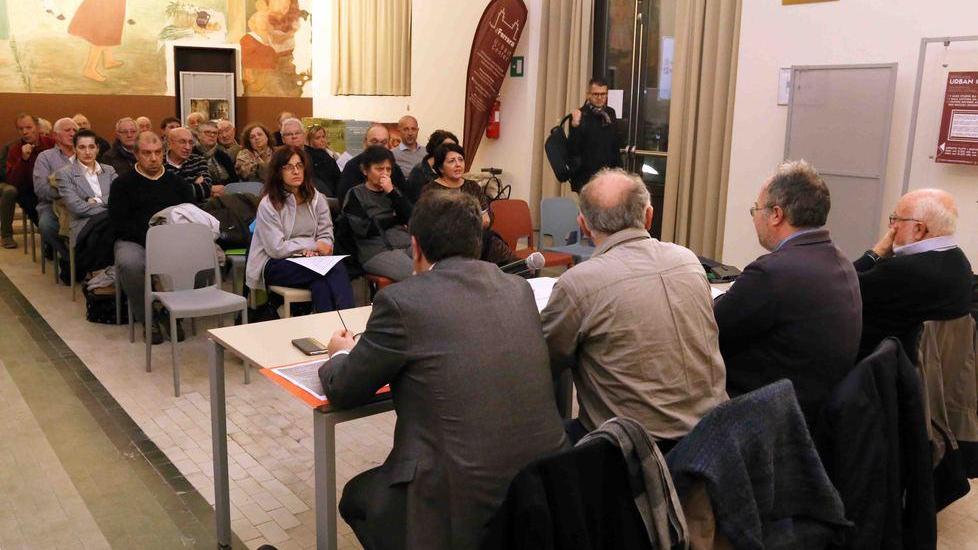 Sanità, dimissioni ospedaliere difficili e costose: «Così si possono bloccare»
