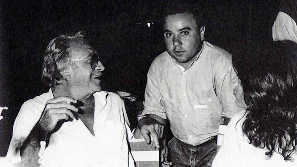 Premiato il Bagno Silvio per i suoi cento anni. Il sindaco: «È la storia del nostro paese»