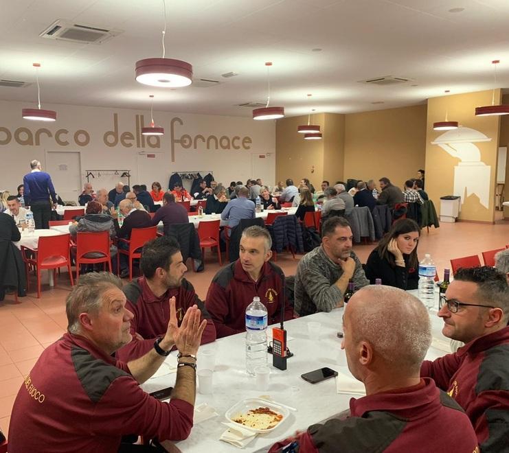 Una cena “liberatoria” per ringraziare gli angeli della Protezione civile
