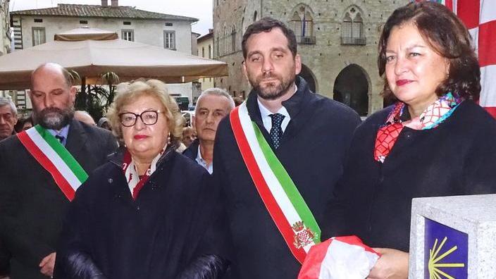 Più vicini grazie ad un cippo Pistoia e la spagnola Santiago