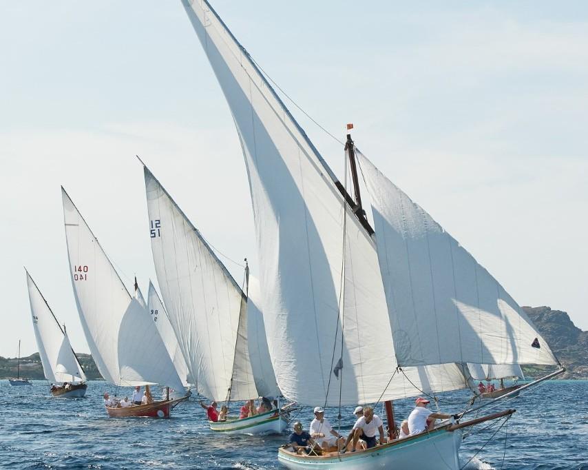 Decine di partner gonfiano la vela