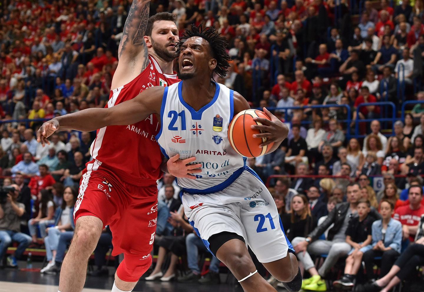 La Dinamo sbarca a Milano per una nuova impresa 