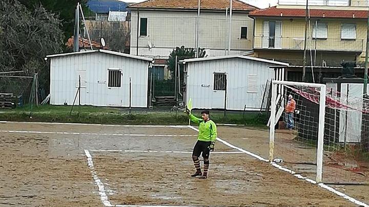 Iacopo, che domenica bestiale: maggiorenne e... titolare. Il padre lo omaggia su Facebook