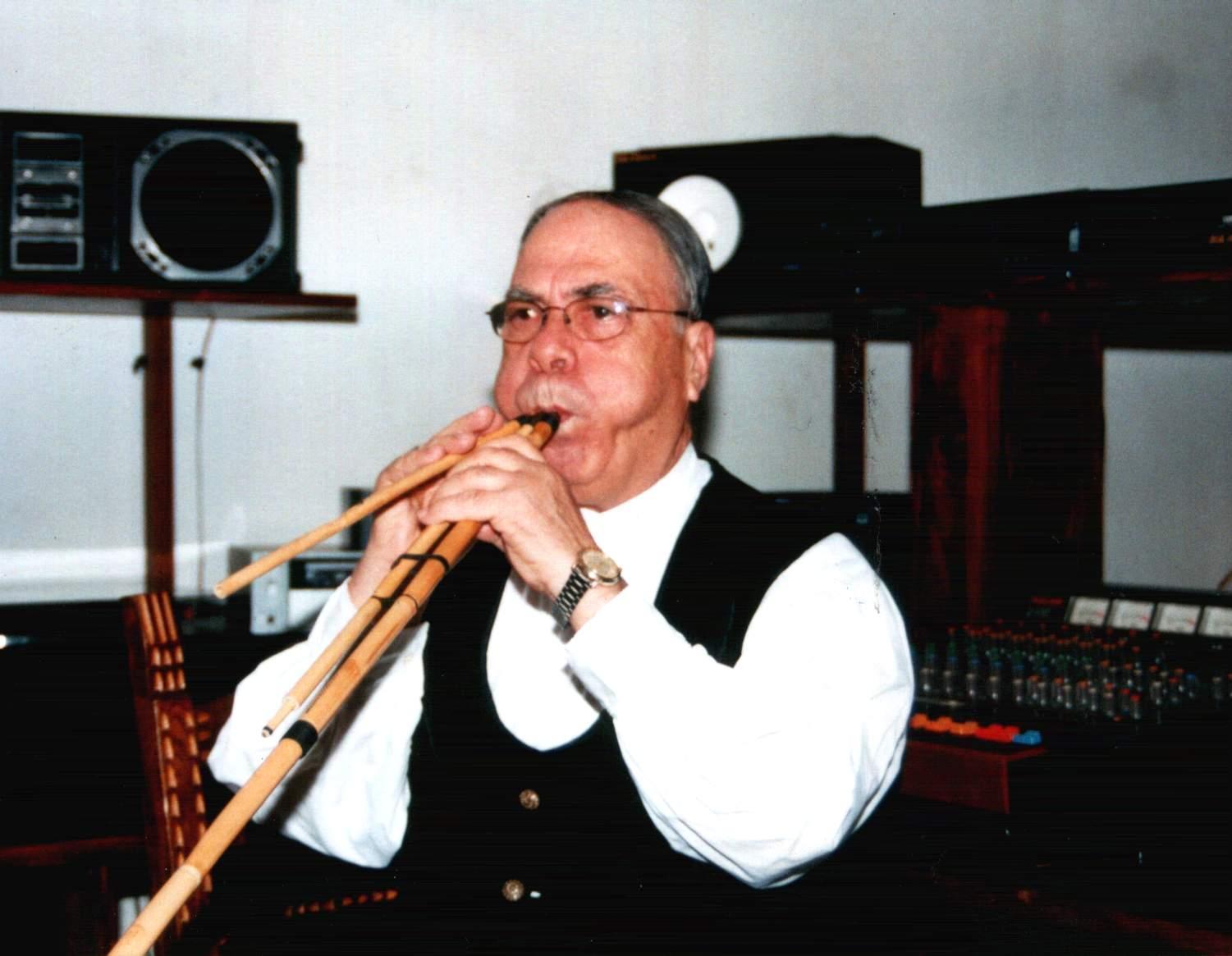 Luigi Lai grande maestro delle launeddas