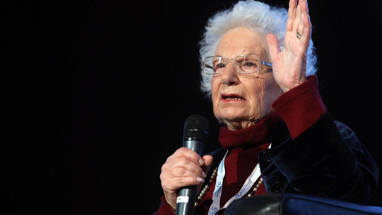 Il Comune di Piombino assegna la cittadinanza onoraria a Liliana Segre