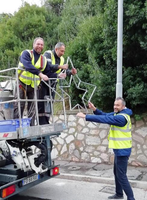 Salivoli, si montano le stelle 