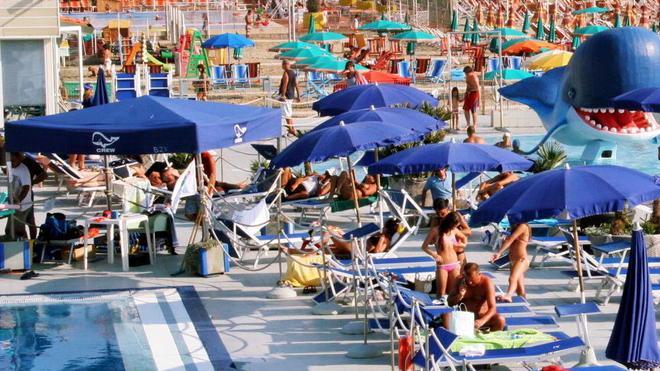 Lavoro nero al Balena, 4 assoluzioni