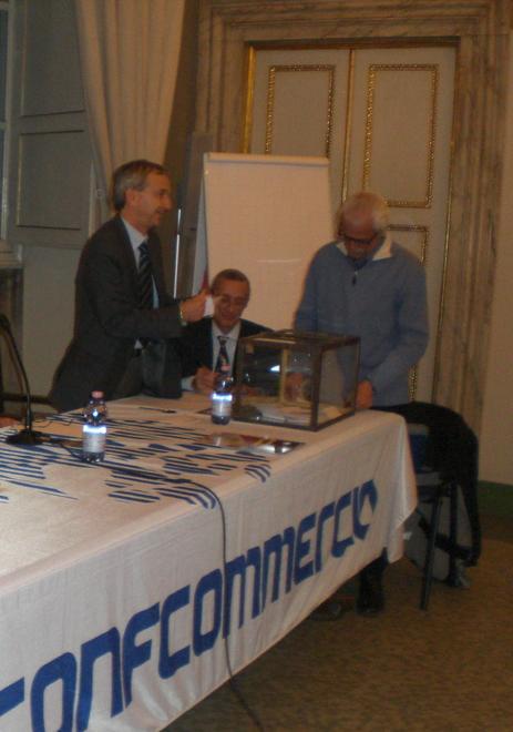 Commercio in lutto La città piange Sauro Del Dotto 
